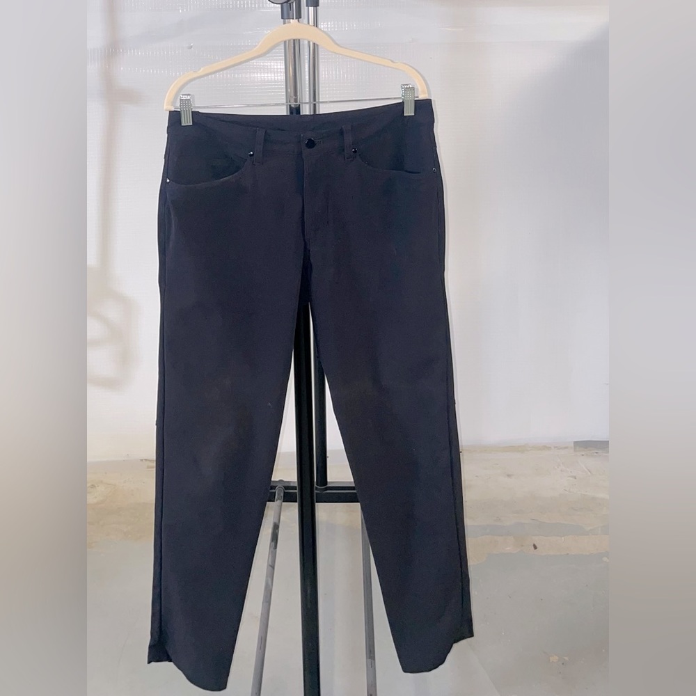 Lululemon ABC Slim-Fit Trousers - BLACK